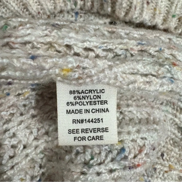 Moon & Madison Women’s Small Cream & Multicolor Speckled Cowl Neck Crop Sweater - Picture 12 of 12